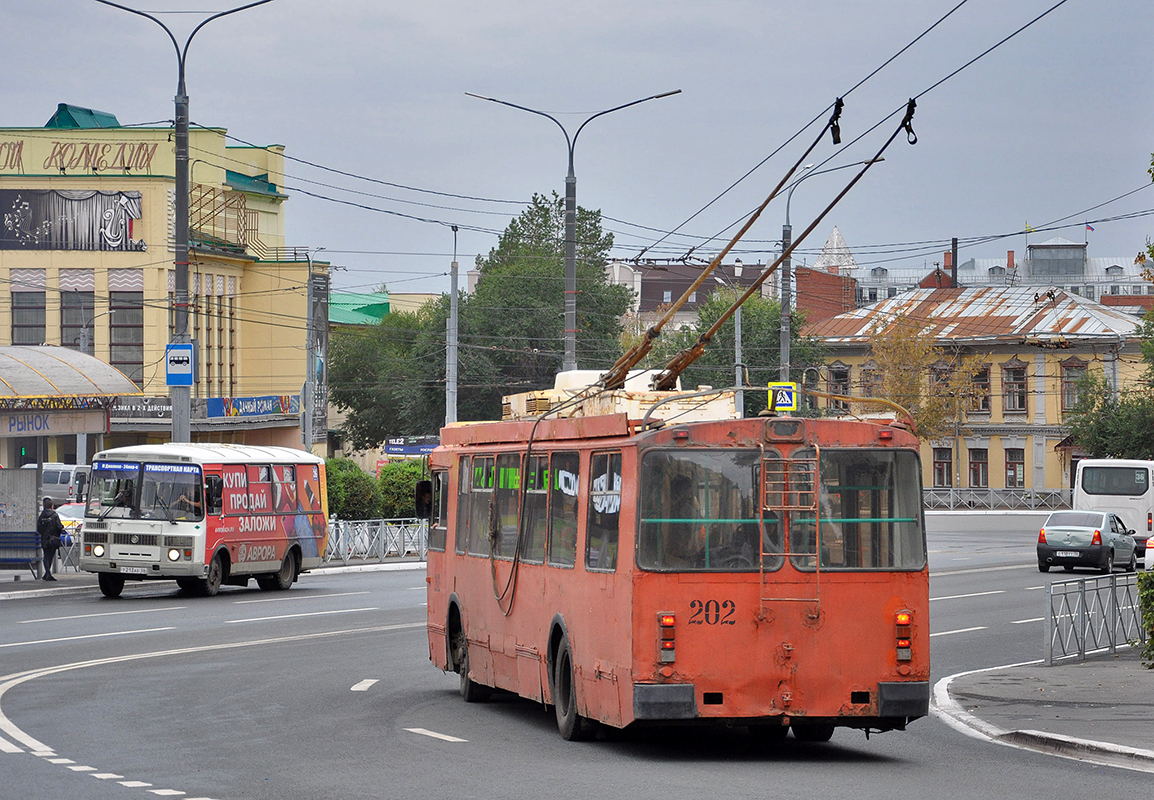 Оренбург, ЗиУ-682Г-016.02 № 202