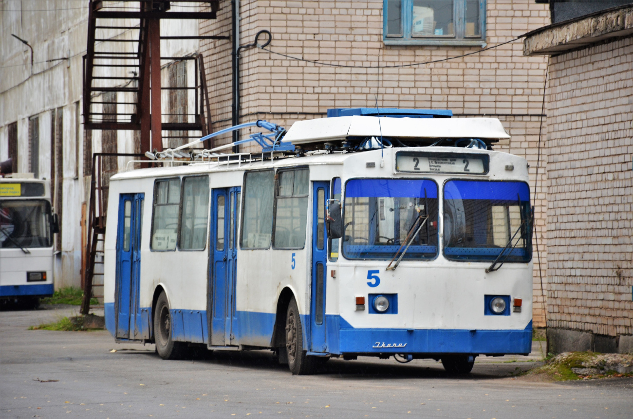 Великий Новгород, ЗиУ-682 КР Иваново № 5