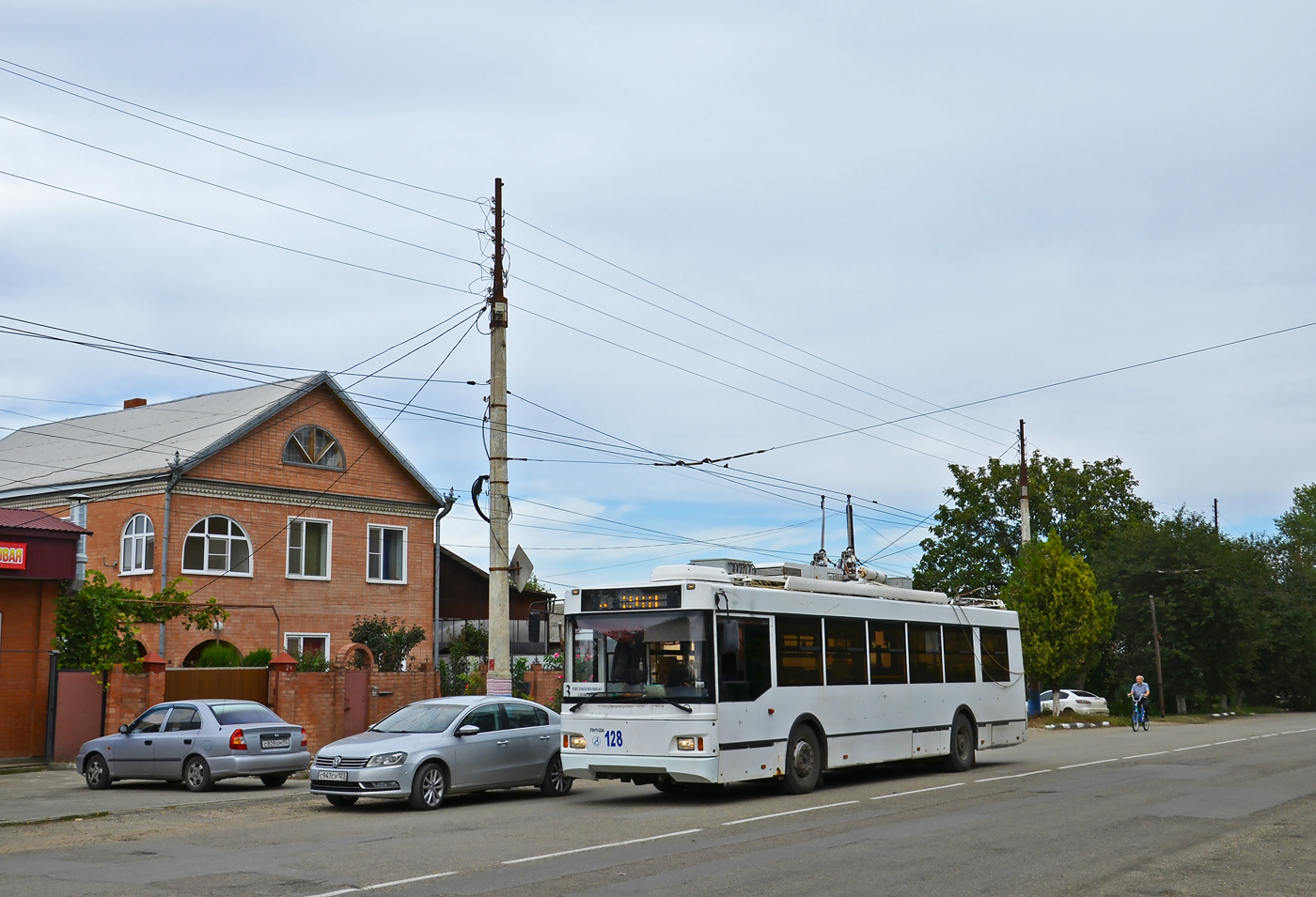 Армавир, Тролза-5275.03 «Оптима» № 128