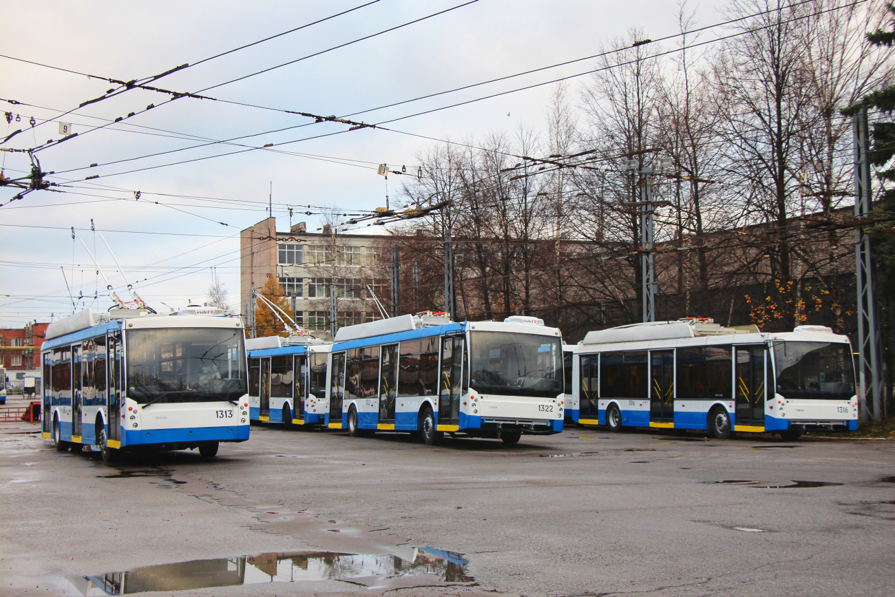 Санкт-Петербург, Тролза-5265.00 «Мегаполис» № 1313; Санкт-Петербург, Тролза-5265.00 «Мегаполис» № 1322; Санкт-Петербург — Новые троллейбусы; Санкт-Петербург — Троллейбусные парки