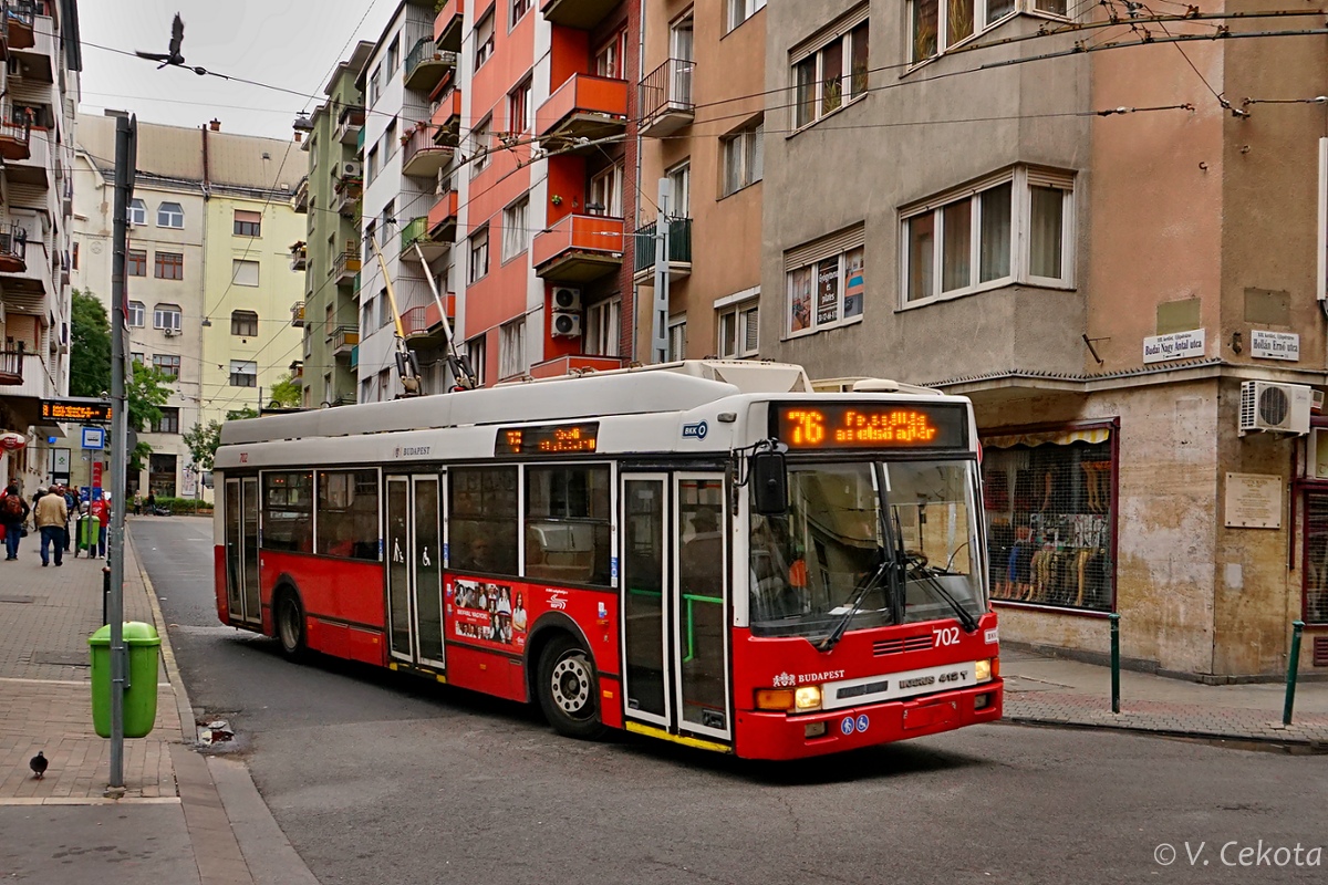 Будапешт, Ikarus 412.81 № 702