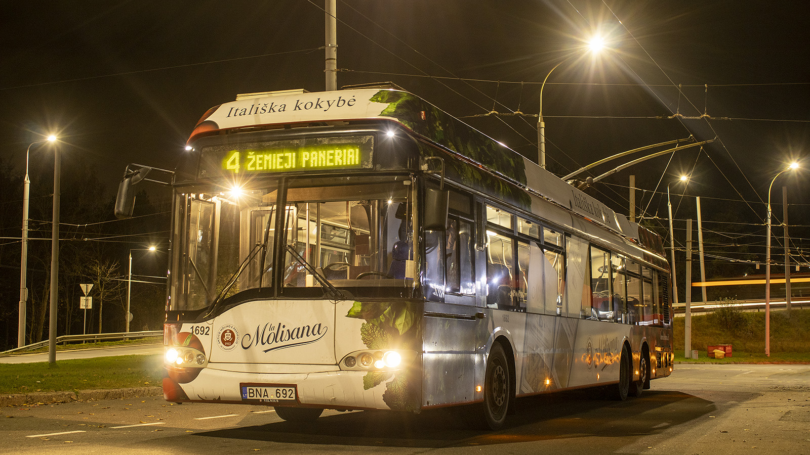 Viļņa, Solaris Trollino II 15 AC № 1692