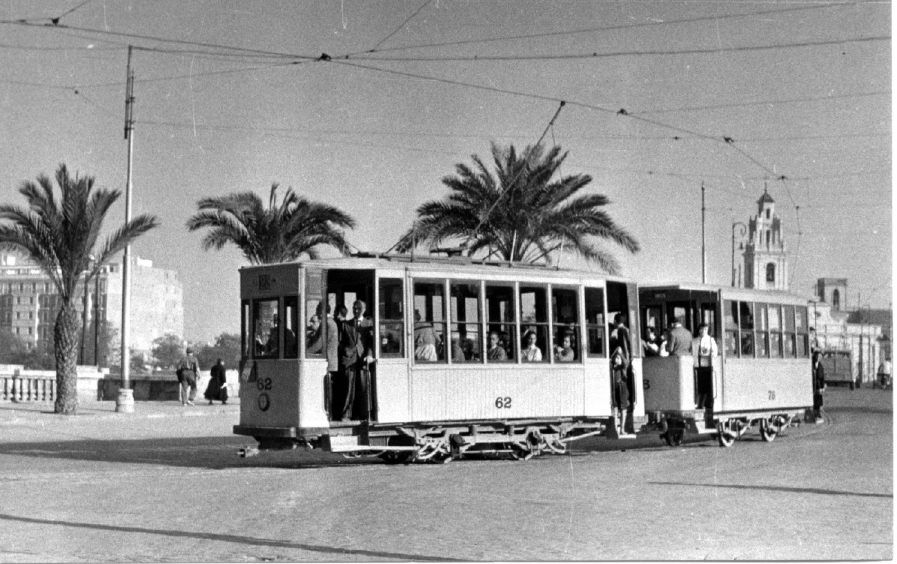 Валенсия, Двухосный моторный Carde y Escoriaza № 62; Валенсия, Двухосный моторный Lladró № 78