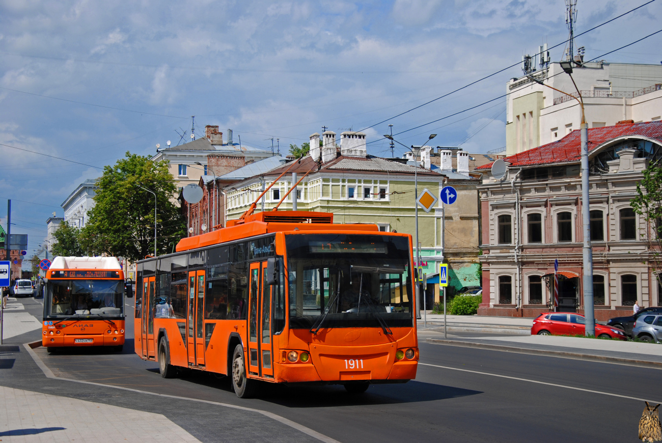 Нижний Новгород, ВМЗ-5298.01 «Авангард» № 1911