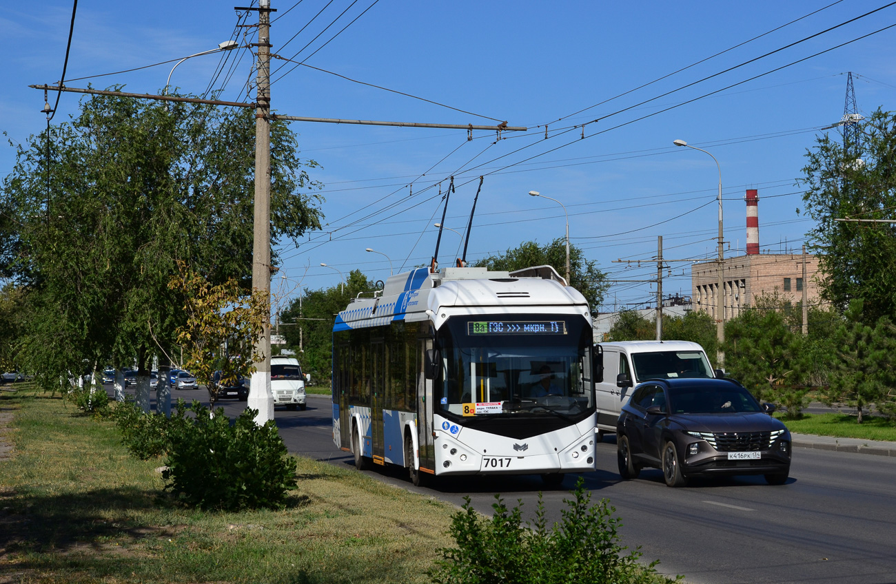 Волгоград, БКМ 32100D № 7017