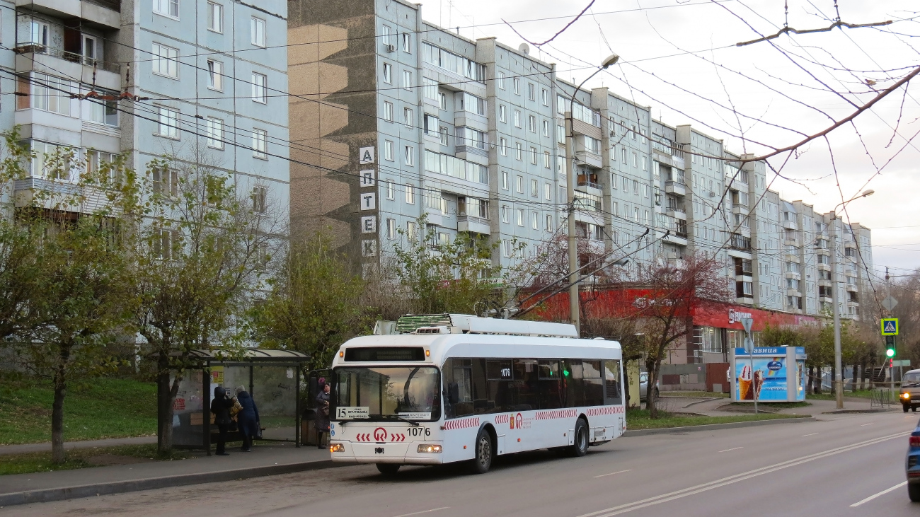 Красноярск, БКМ 321 № 1076