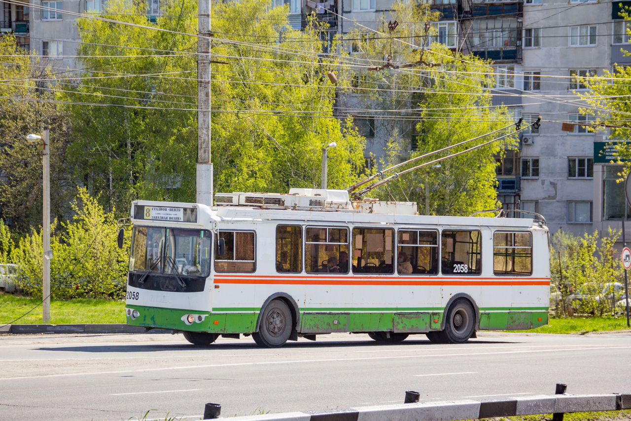 Penza, ZiU-682G-016.02 č. 2058