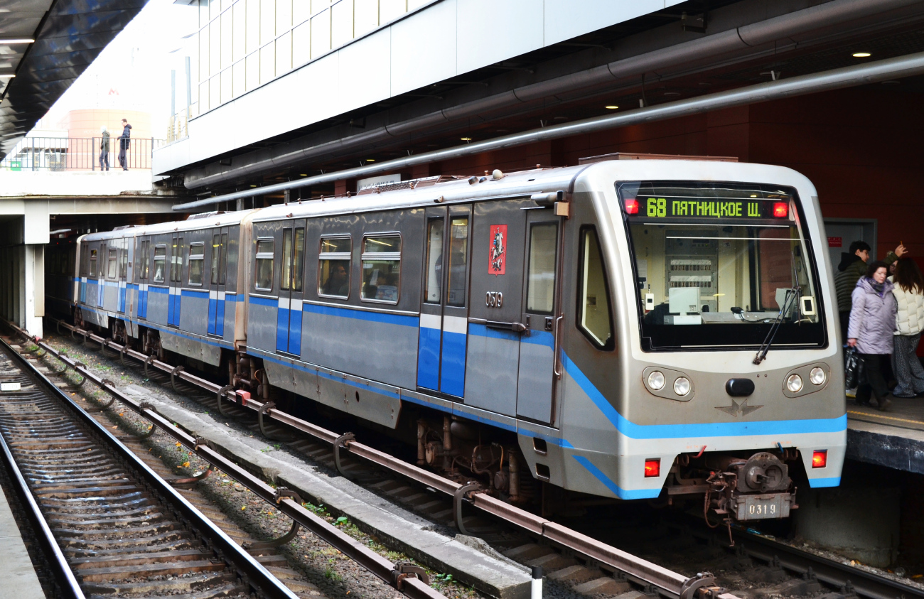 Москва, 81-740.4 «Русич» № 0319