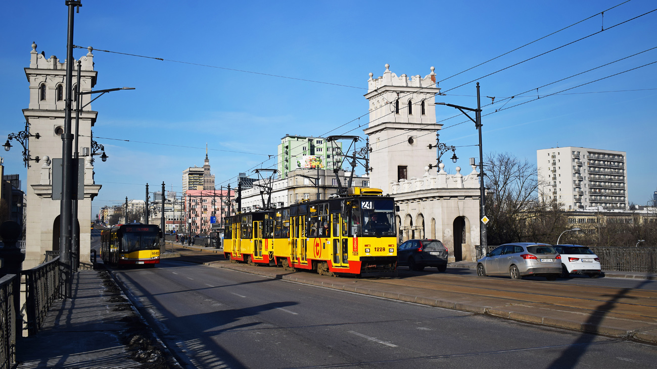 Варшава, Konstal 105Na № 1228