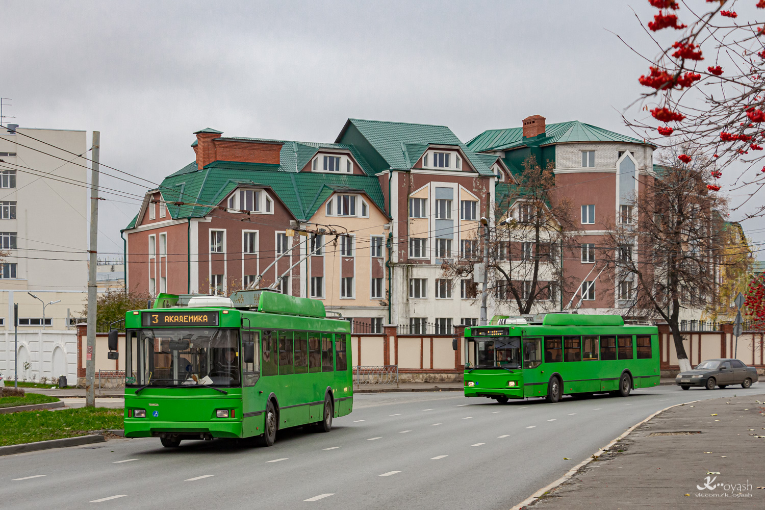 Kazaň, Trolza-5275.03 “Optima” č. 2357; Kazaň, Trolza-5275.03 “Optima” č. 2346