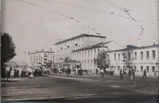 Tver — Old photos (1917–1991); Tver — Streetcar and trolleybus contact network and infrastructure; Tver — Streetcar lines: Central district