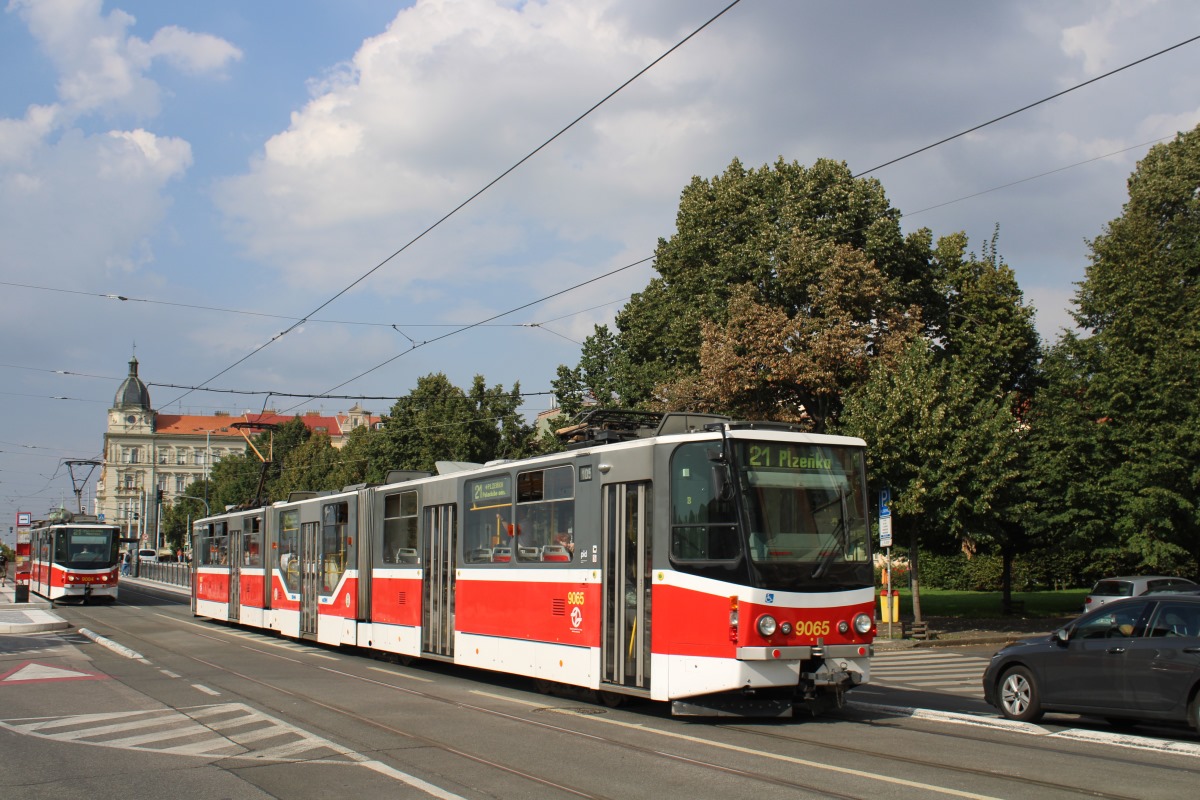 Прага, Tatra KT8D5R.N2P № 9065
