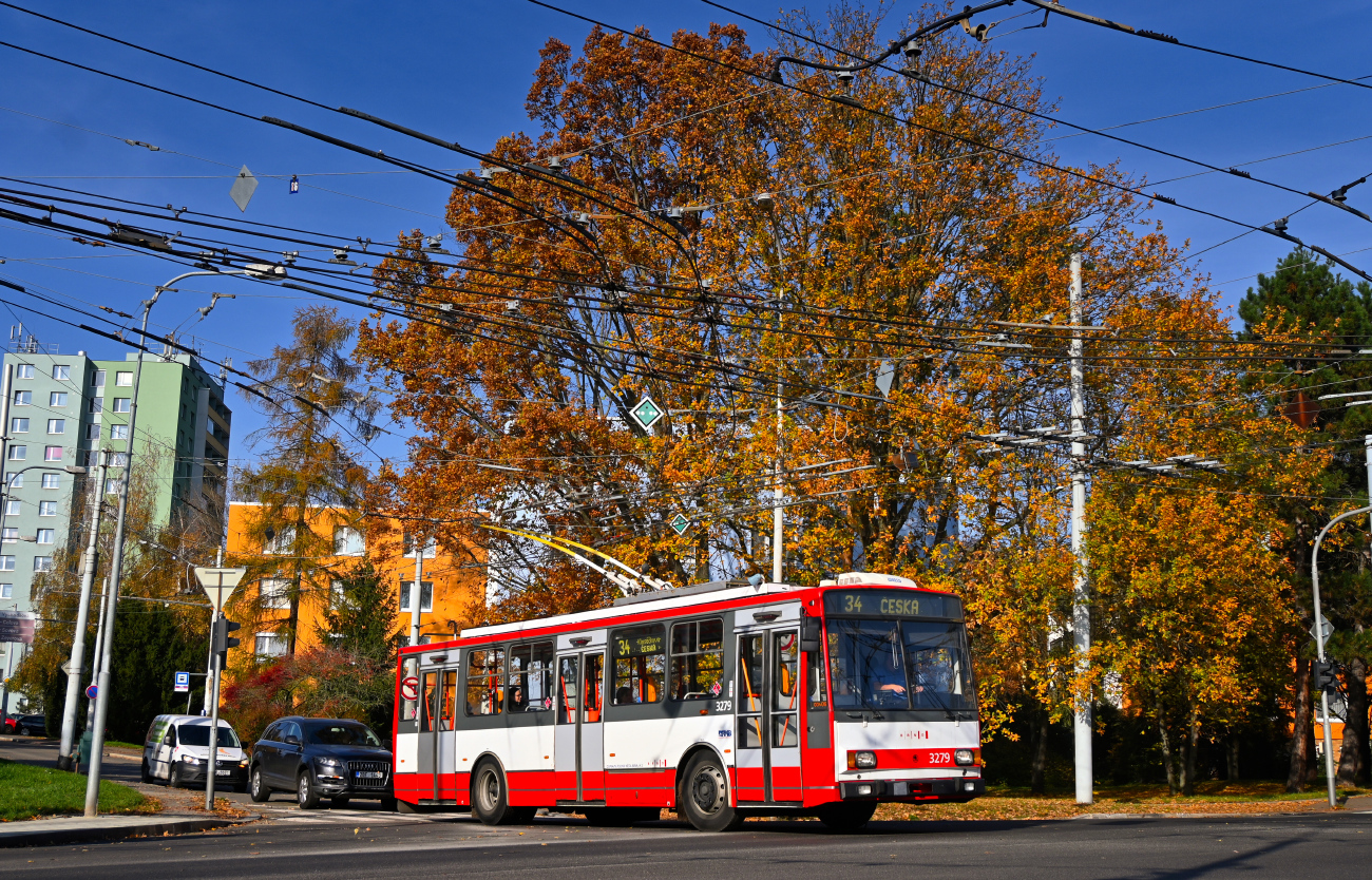 Brno, Škoda 14Tr17/6M № 3279