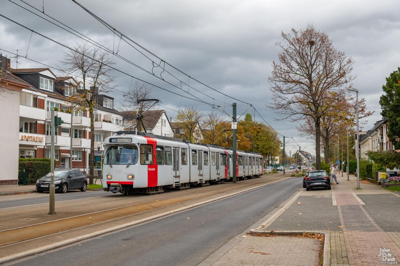 Düsseldorf, Duewag GT8SU nr. 3202