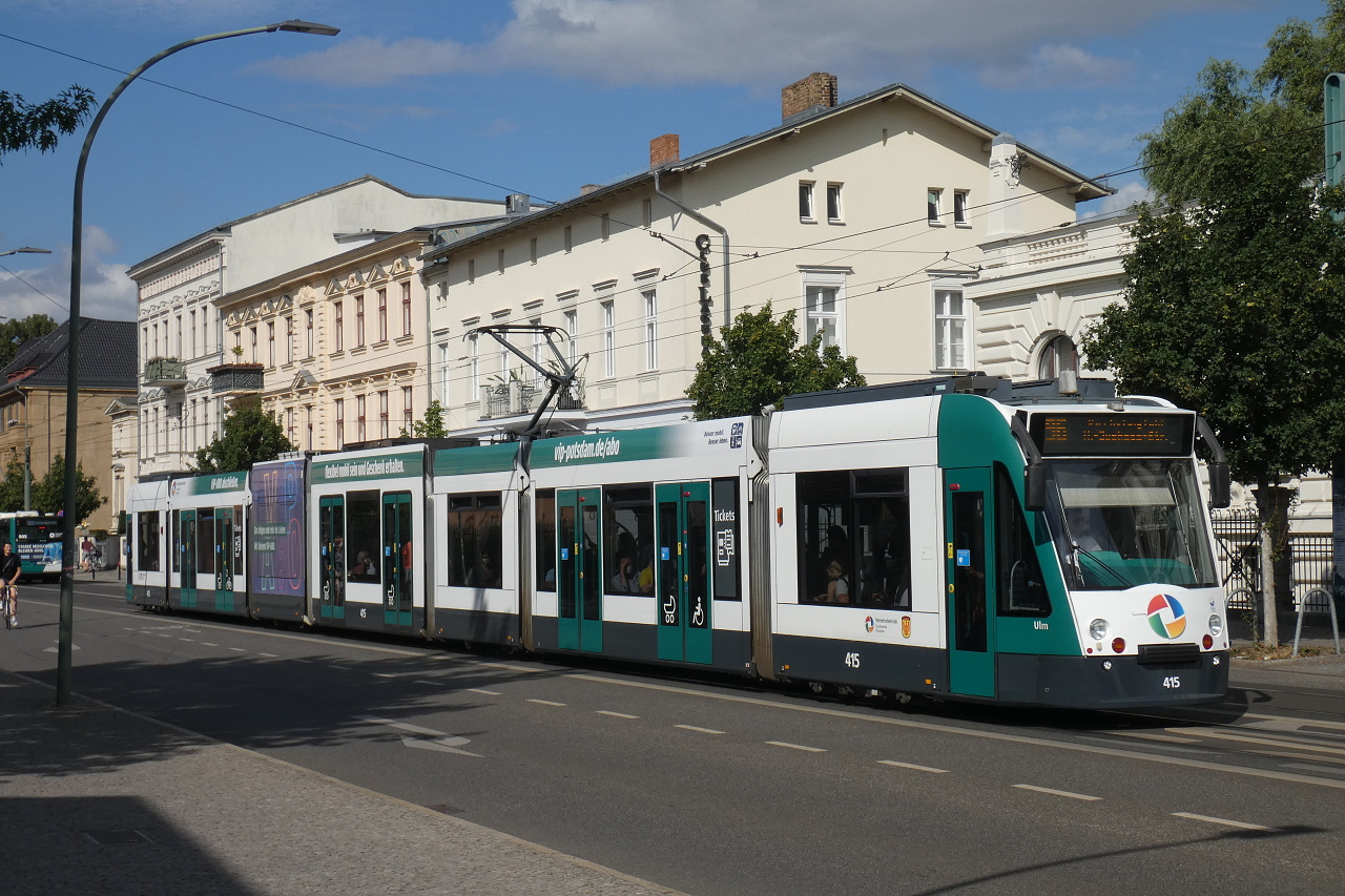 Потсдам, Siemens Combino XL № 415