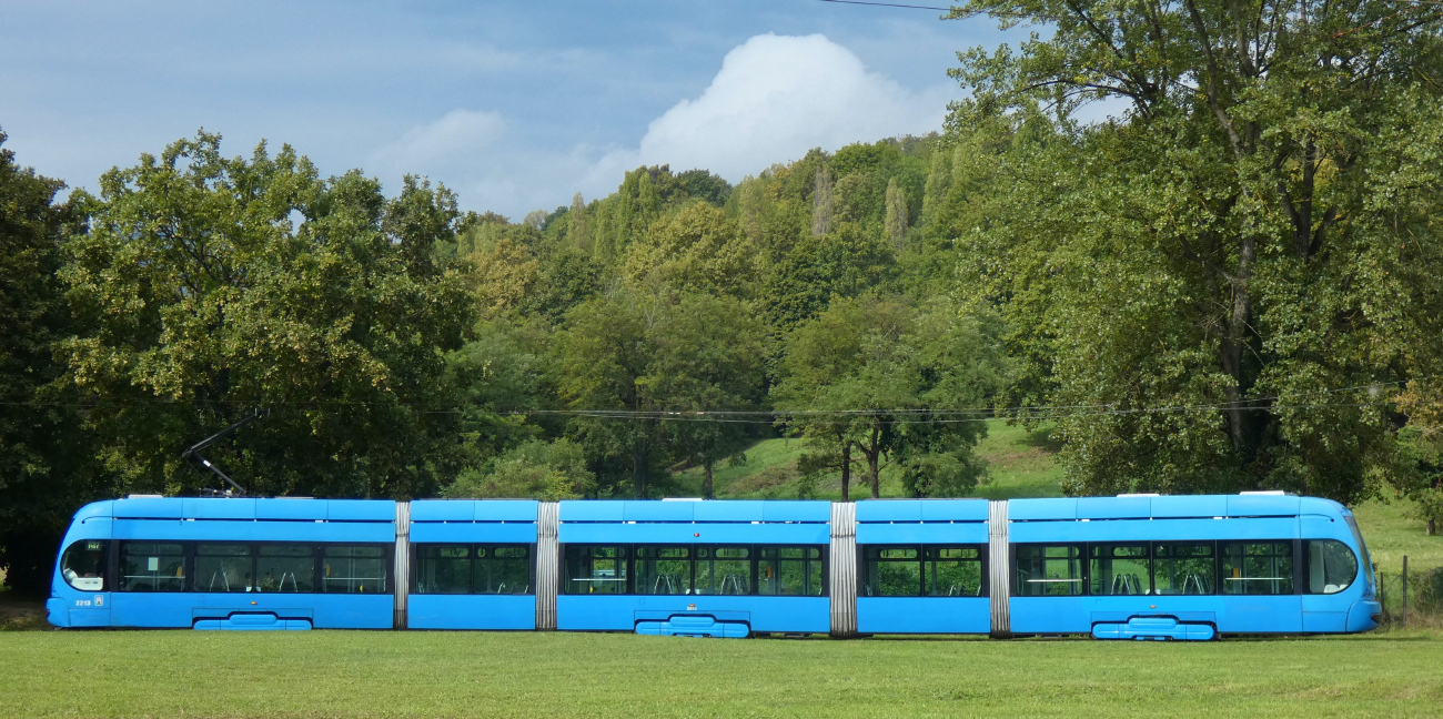 Загреб, Končar TMK 2200 № 2213