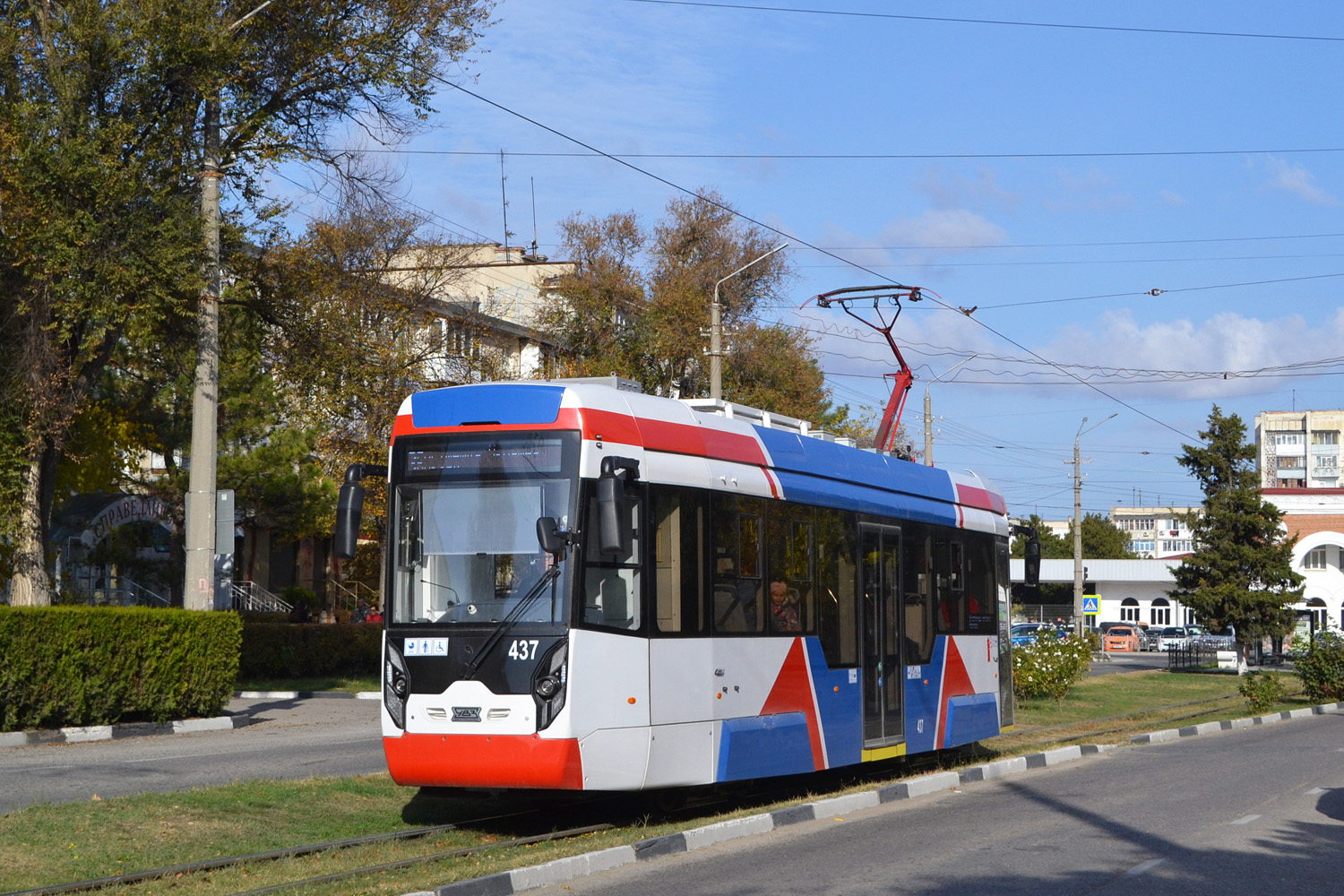 Евпатория, 71-411-03 № 437