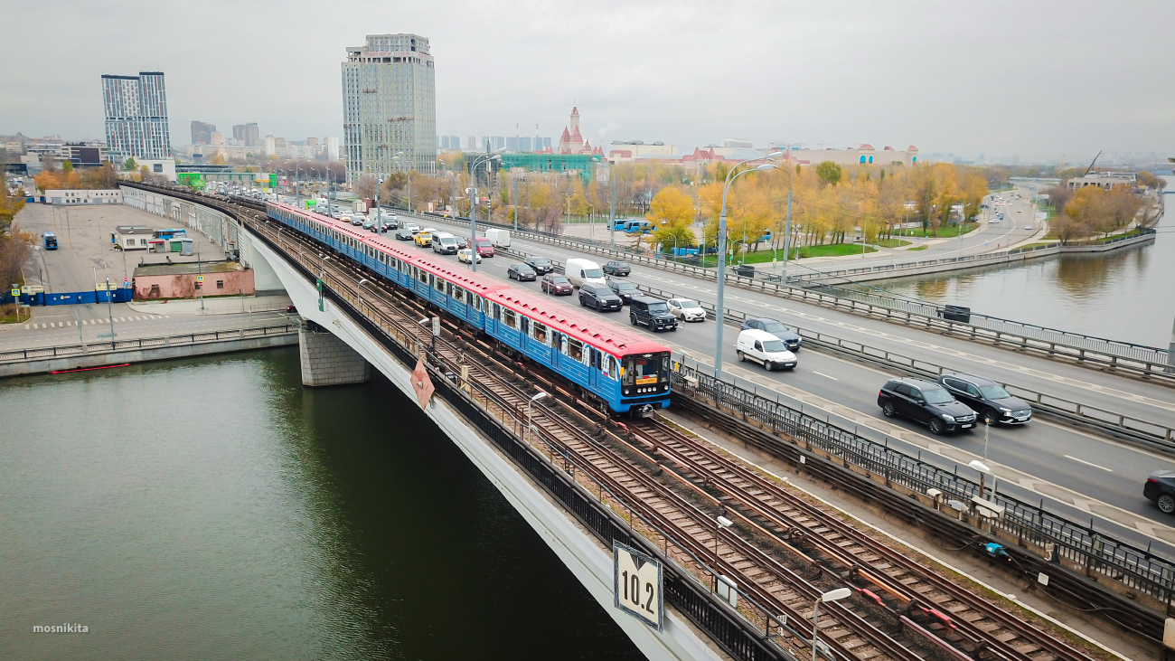 Москва, 81-717.5 (ММЗ/МВМ) № 0295; Москва — Метрополитен — [2] Замоскворецкая линия; Москва — Метрополитен — Подвижной состав — 81-717/714 и модификации