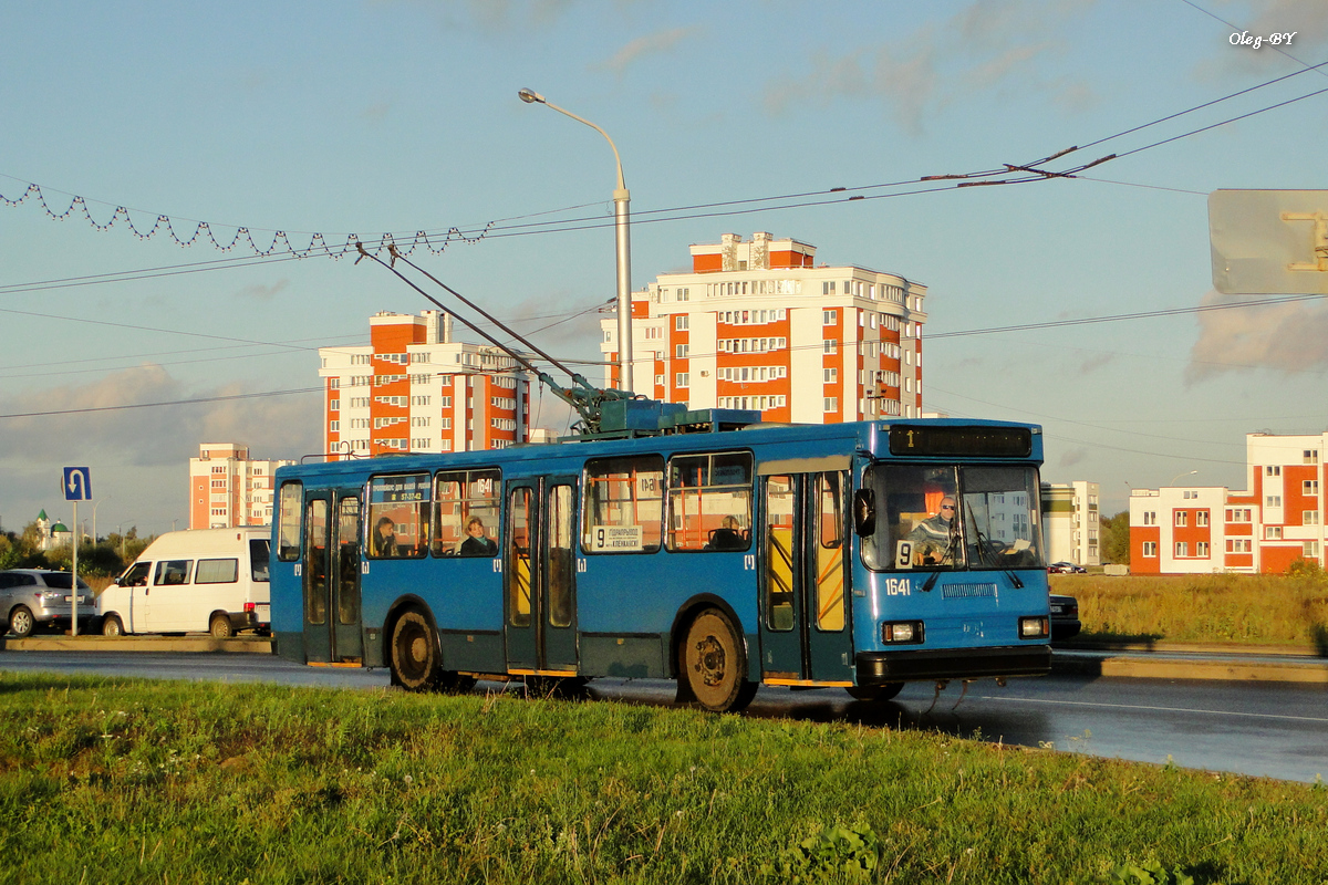 Гомель, БКМ 201 № 1641