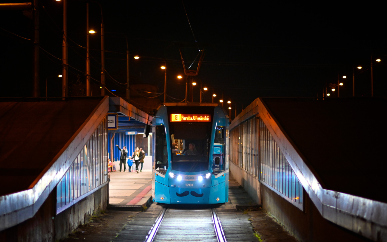 Ostrava, Stadler Tango NF2 # 1701