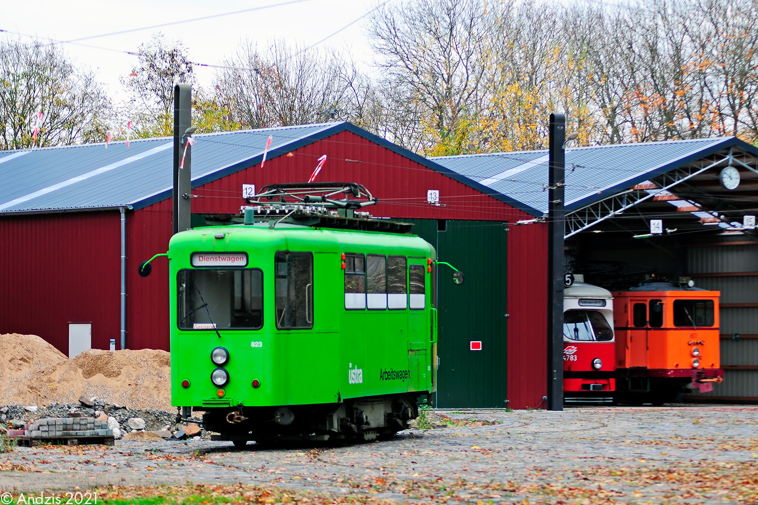 Веминген, Duewag T2 № 823