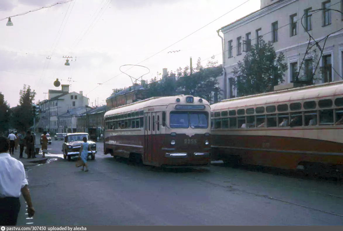 Москва, МТВ-82 № 2255