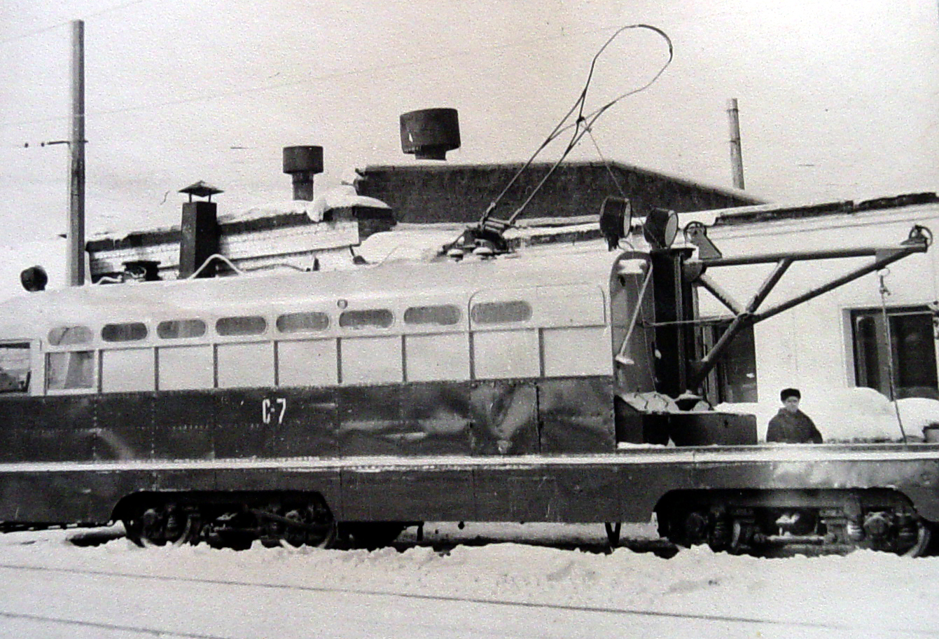 Angarsk, MTV-82 N°. С-7; Angarsk — Old Photos