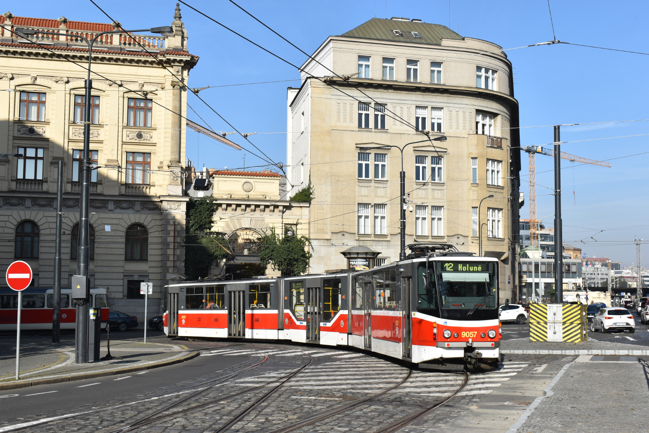 Praga, Tatra KT8D5R.N2P Nr 9057