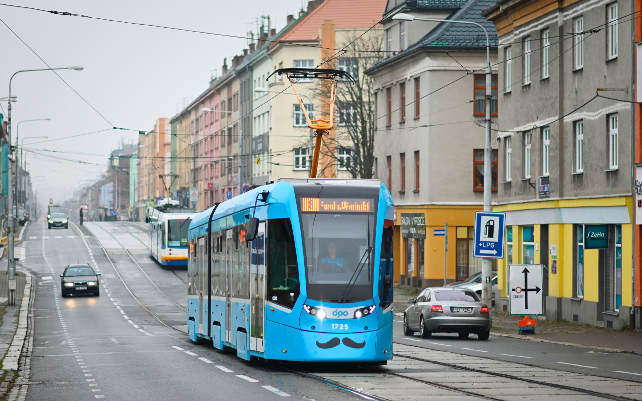 Острава, Stadler Tango NF2 № 1725