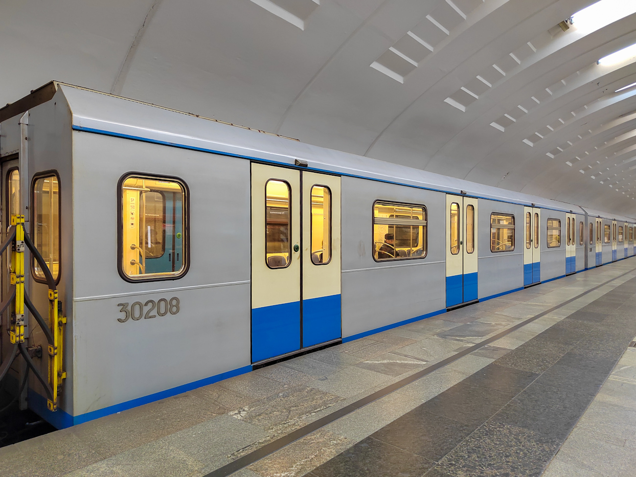 Москва, 81-761 (ТВЗ) № 30208