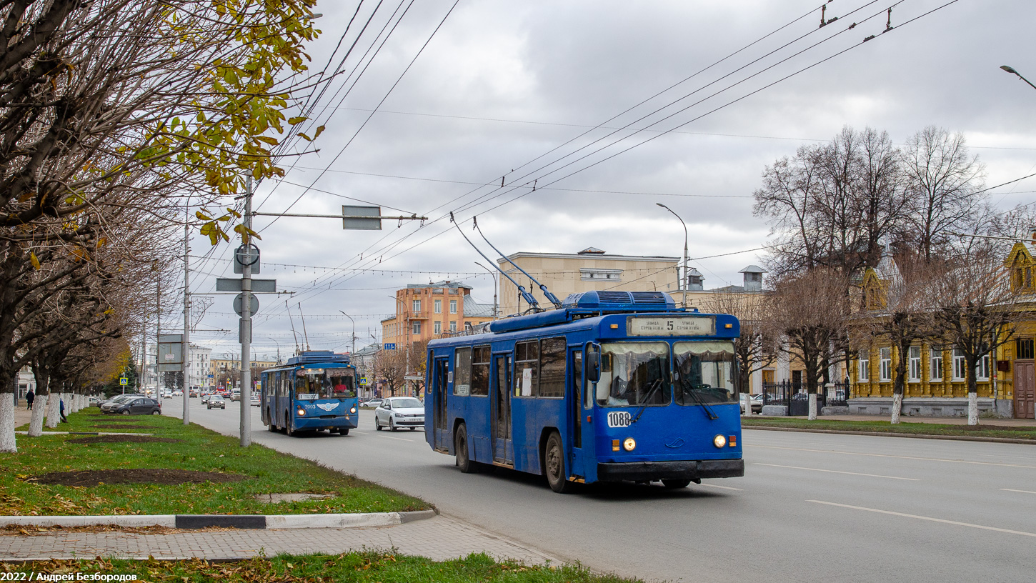 Ryazan, BTZ-5276-04 # 1088; Ryazan, VZTM-5284 # 2003