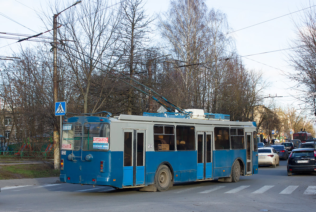 Калуга, ЗиУ-682Г-016.02 № 123