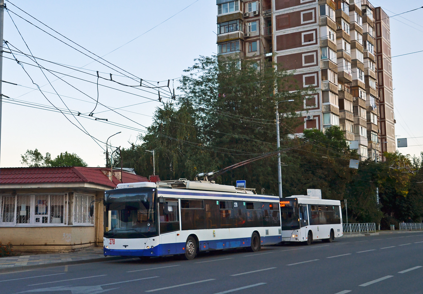 Краснодар, СВАРЗ-МАЗ-6275 № 278