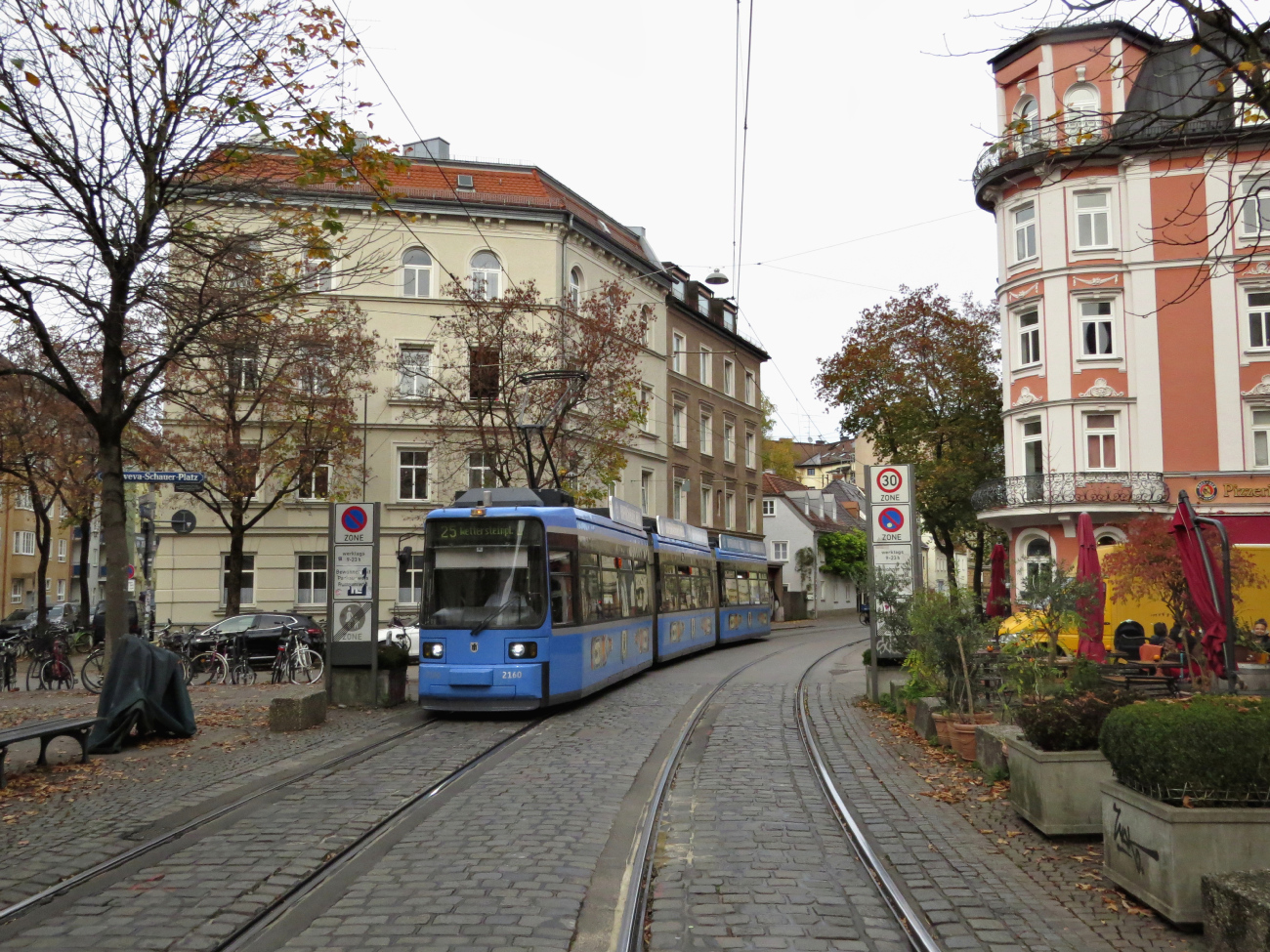 München, Adtranz R2.2b # 2160