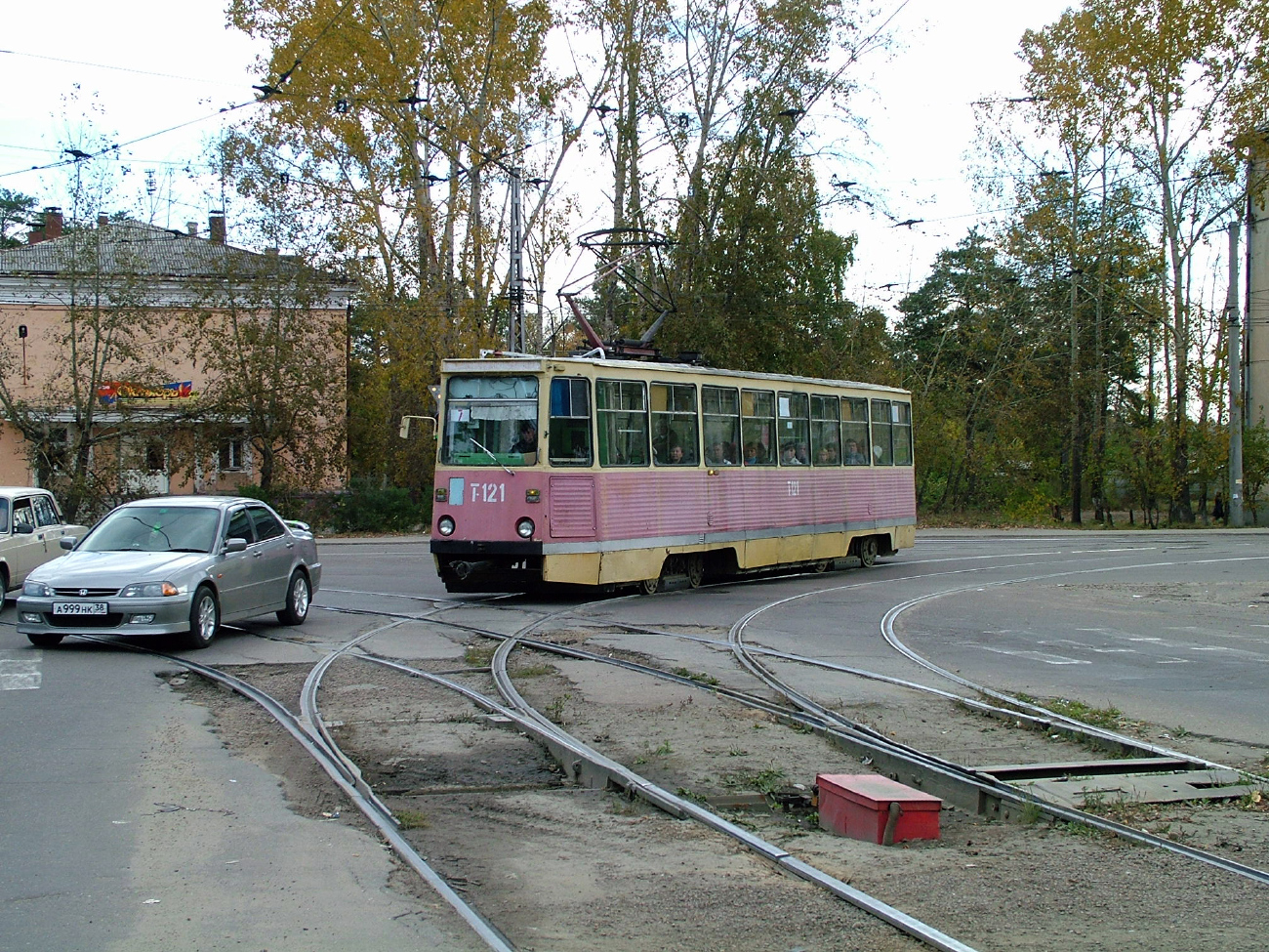 Angarsk, 71-605 (KTM-5M3) Nr. 121; Angarsk — Tram lines and loops