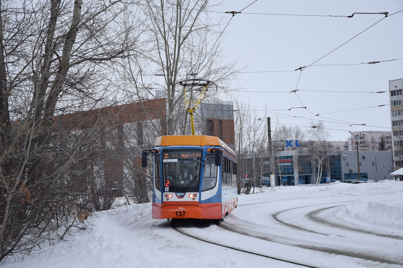 Нижнекамск, 71-623-02 № 137