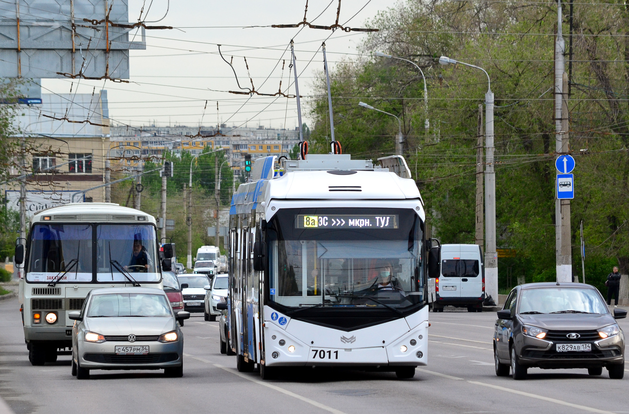 Волгоград, БКМ 32100D № 7011