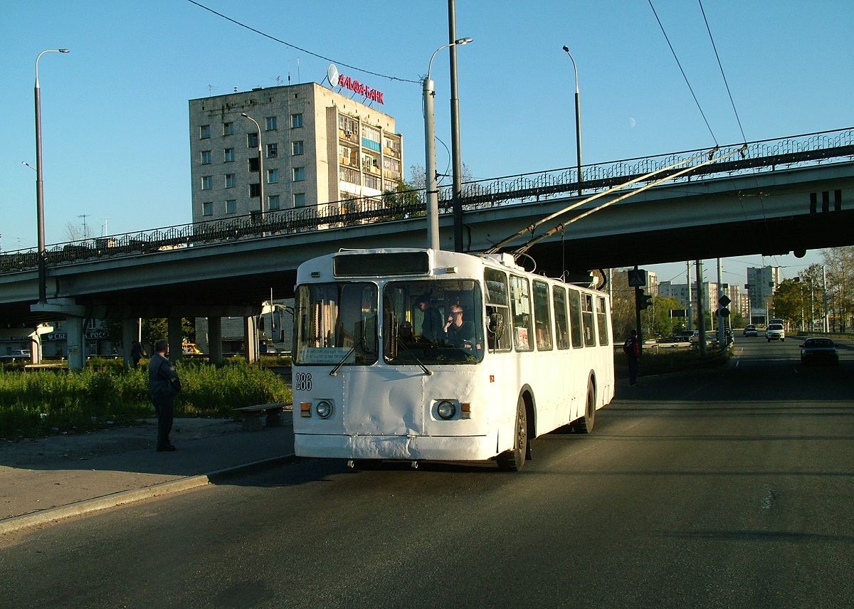 Khabarovsk, ZiU-682G [G00] Br. 286