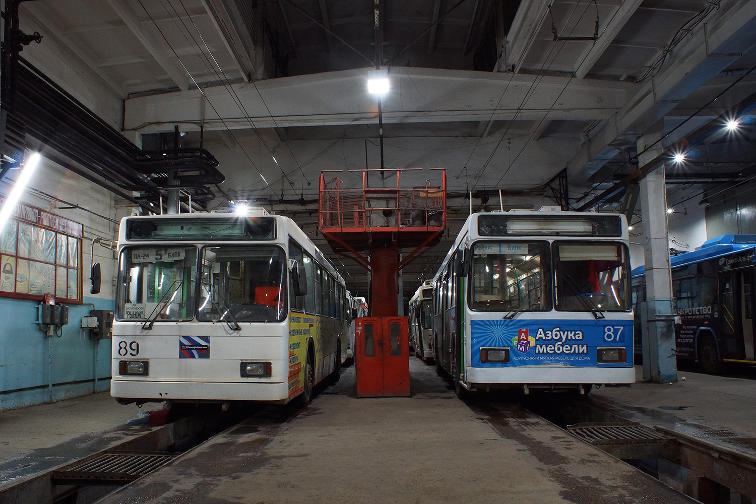 Братск, ВМЗ-5298-20 № 89; Братск, ВМЗ-5298-20 № 87