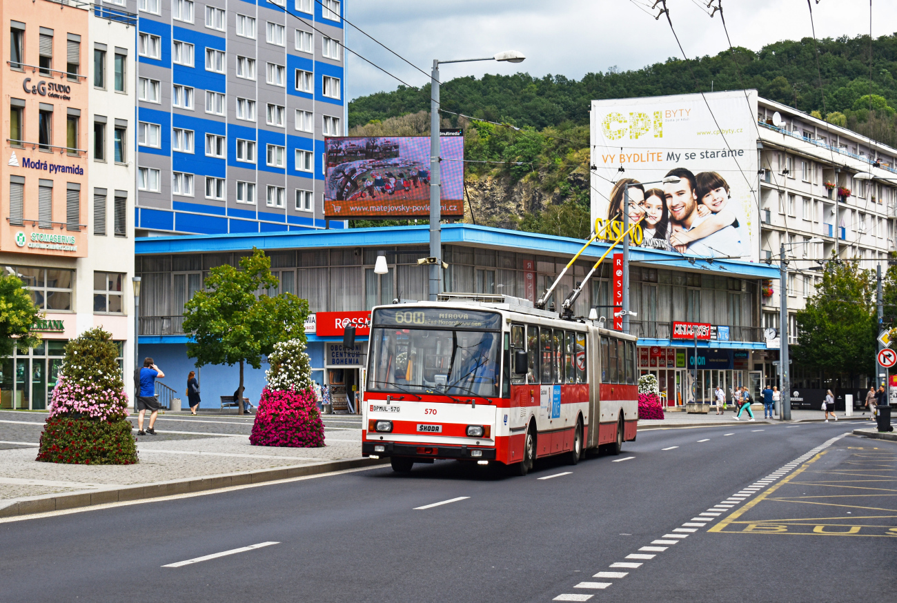 Усти-над-Лабем, Škoda 15Tr13/6M № 570