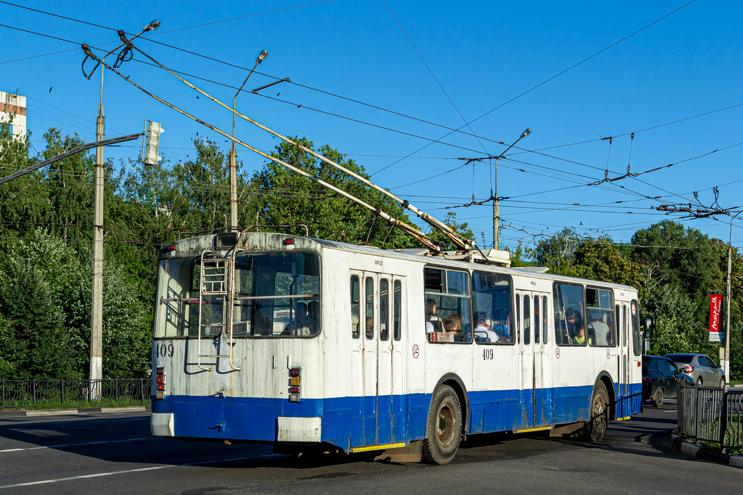 Белгород, ЗиУ-682Г-016 (012) № 409
