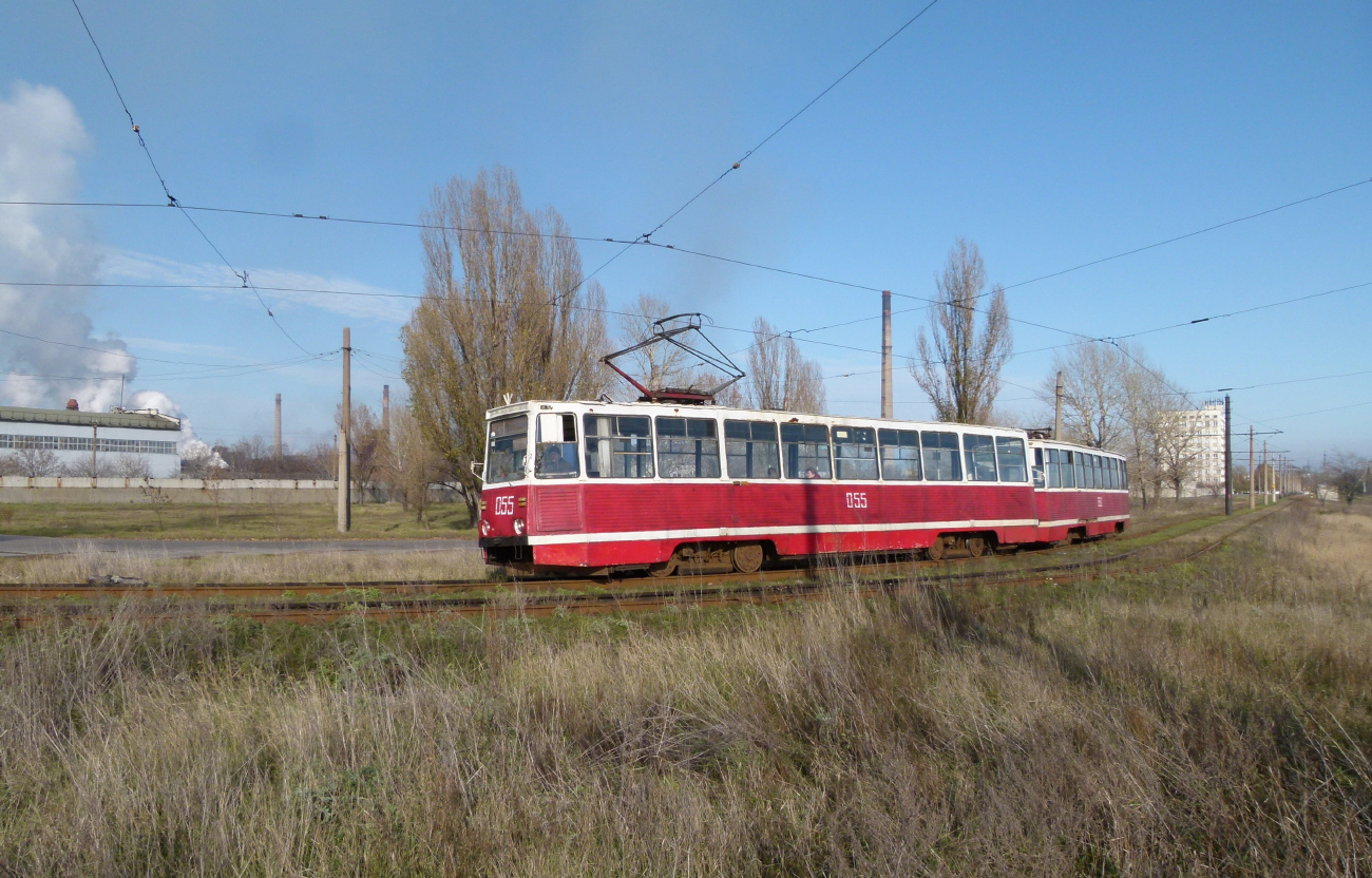 Avdiivka, 71-605 (KTM-5M3) č. 055; Avdiivka — 13.11.2012 — Fantrip with EMU 055+060