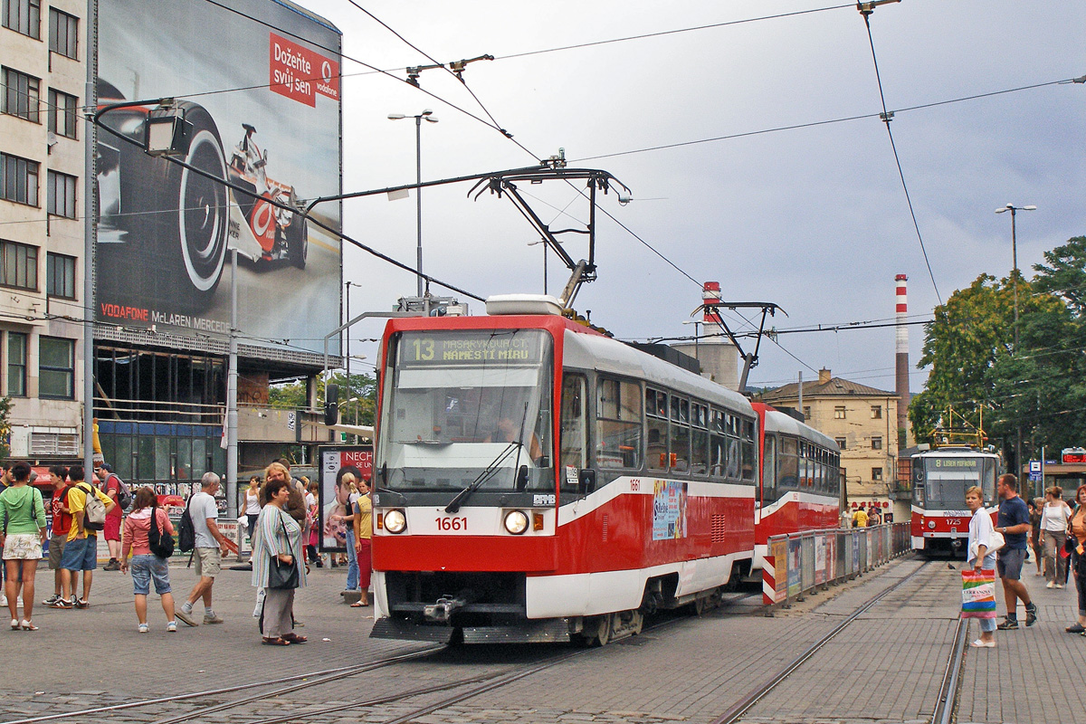 Брно, Tatra T3R (1995) № 1661; Брно, Tatra KT8D5SU № 1725