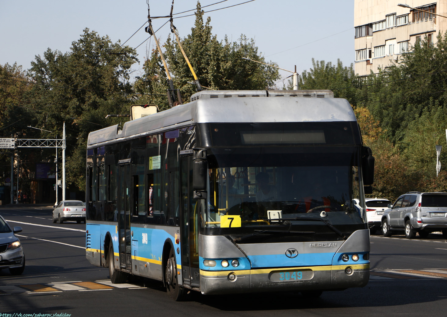 Almaty, YoungMan JNP6120GDZ (Neoplan Kazakhstan) Br. 3049