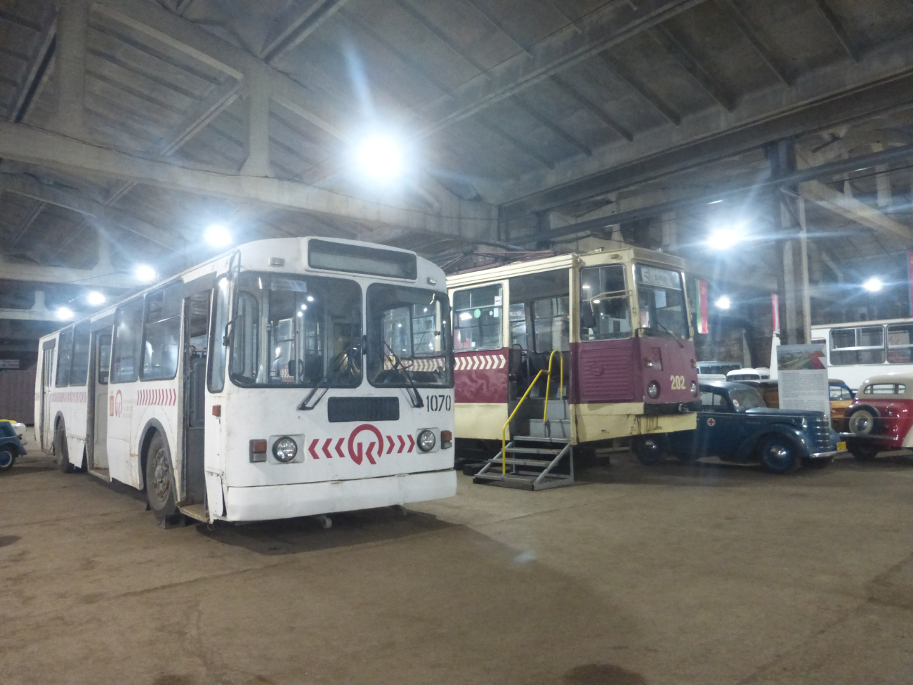 Красноярск, ЗиУ-682Г-016 (018) № (1070)