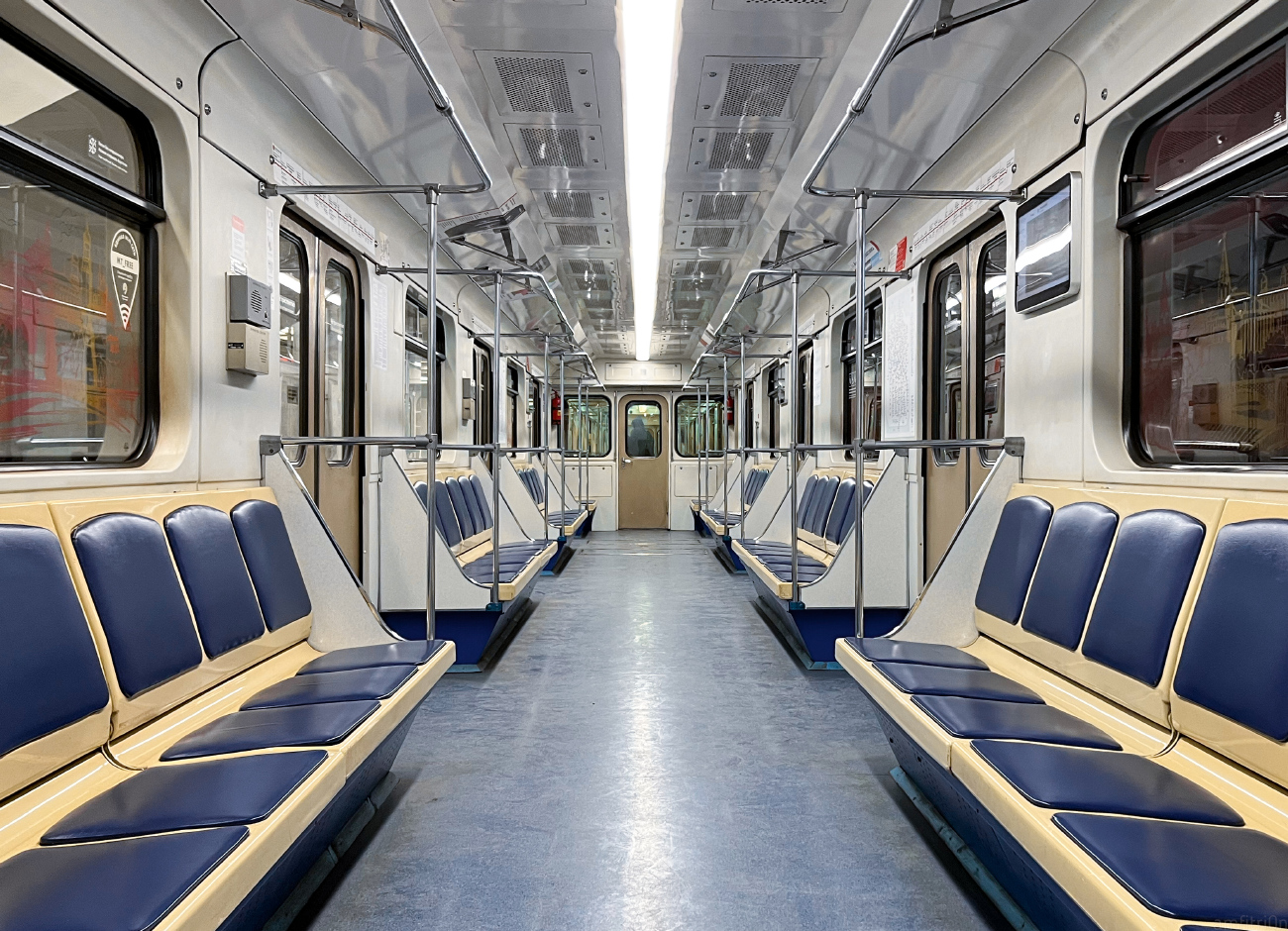 Москва, 81-717.5М (МВМ) № 2712