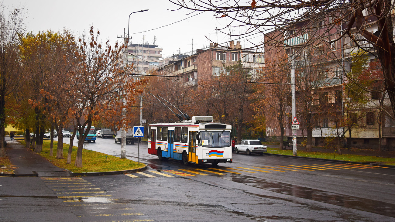 Ереван, Škoda 14Tr № 62