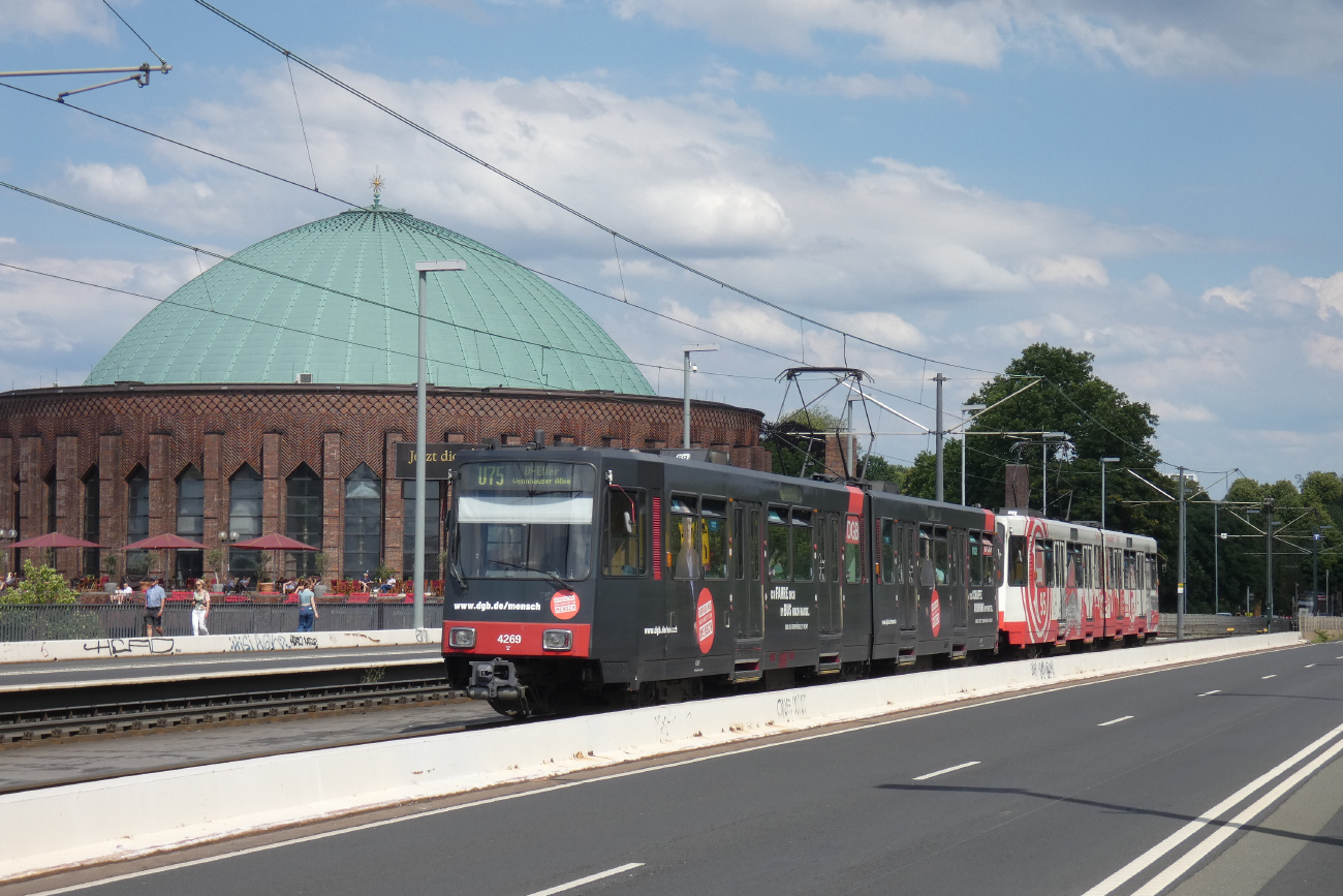 Düsseldorf, Duewag B80D # 4269