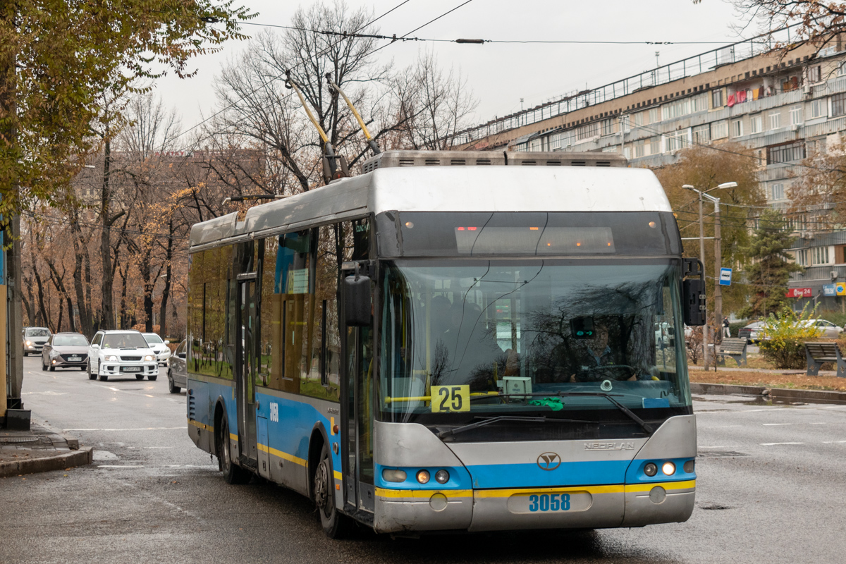 Almati, YoungMan JNP6120GDZ (Neoplan Kazakhstan) — 3058