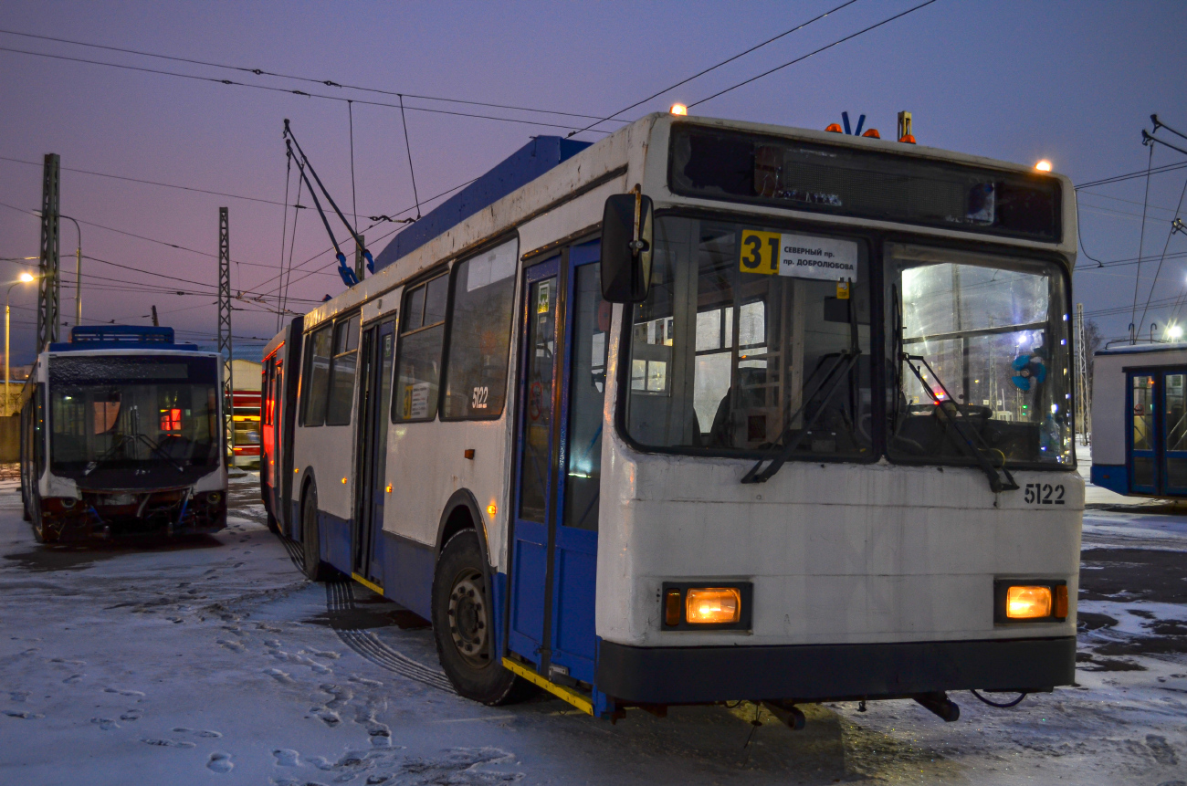 St Petersburg, VMZ-6215 Nr. 5122